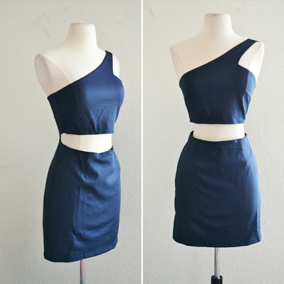 Dresses & Skirts - Dark Blue Asymmetrical Cutout Dress Size S